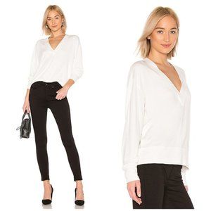 Flora V-Neck Pullover